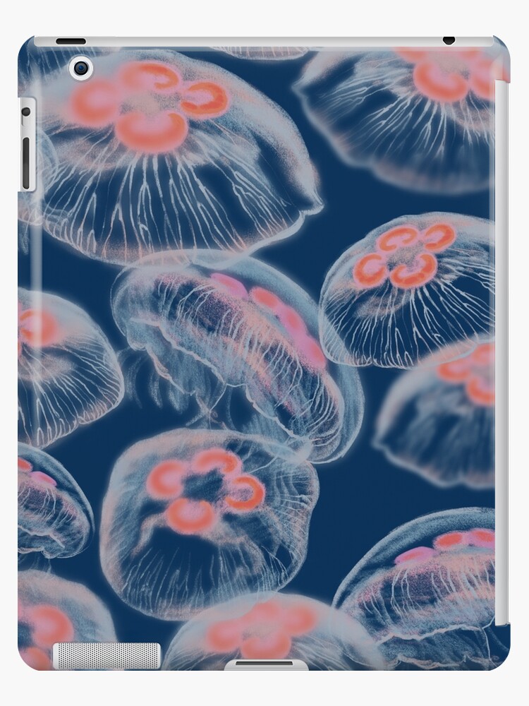 Coque Et Skin Adhesive Ipad Meduse Transparente Rougeoyante En Partie Avec Flou Sur Fond Bleu Fonce Par Avamnenado Redbubble