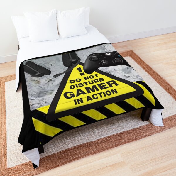 Gamer in action Comforter