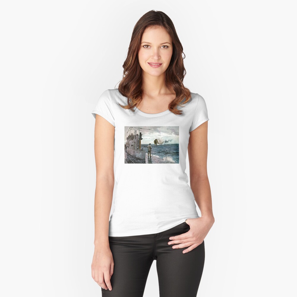 German Kriegsmarine U-Boat in WWI Fitted Scoop T-Shirt