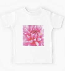 A PINKY CHRYSANTHEMUM FLOWER Kids Tee