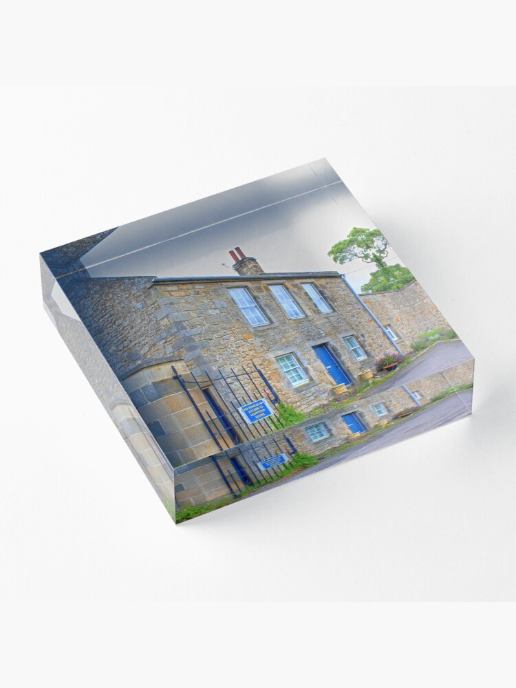 Alternate view of Hopetoun Estate Gatehouse Acrylic Block