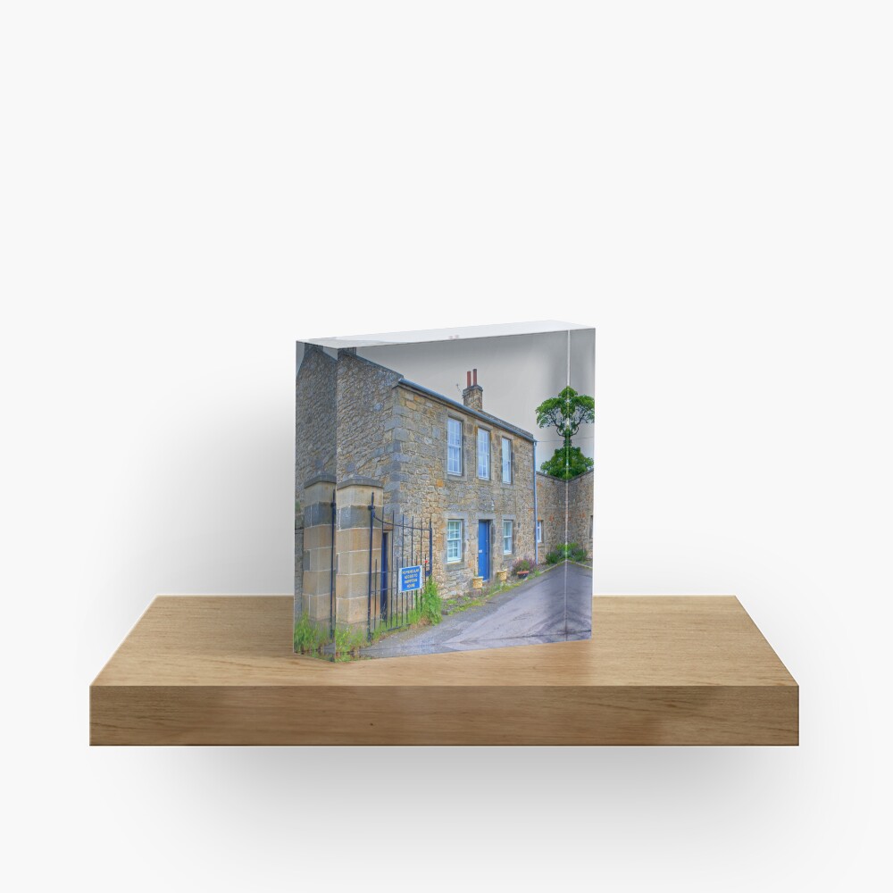 Hopetoun Estate Gatehouse Acrylic Block