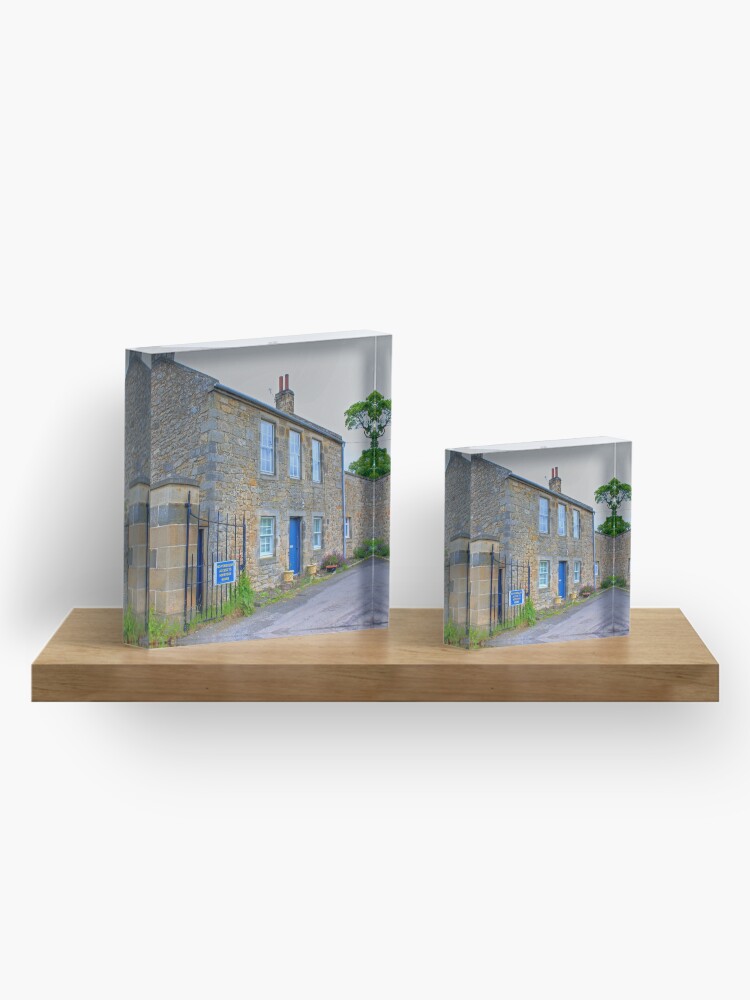 Alternate view of Hopetoun Estate Gatehouse Acrylic Block