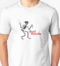 Jüngste soziale Verzerrung Slim Fit T-Shirt