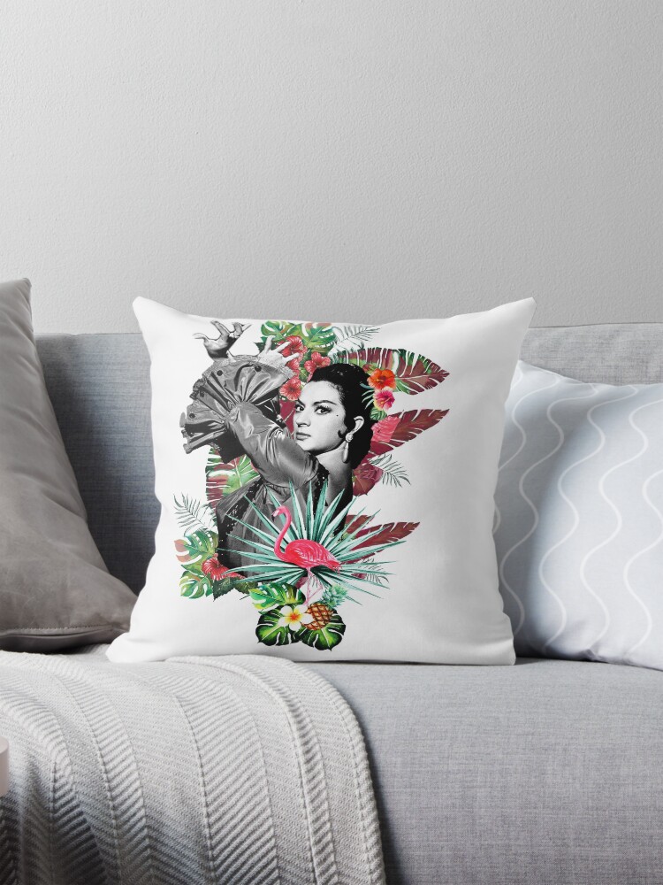 Imagen 1 de 4, Cojín con la obra Flamenco by Lola Flores, diseñada y vendida por danimota.