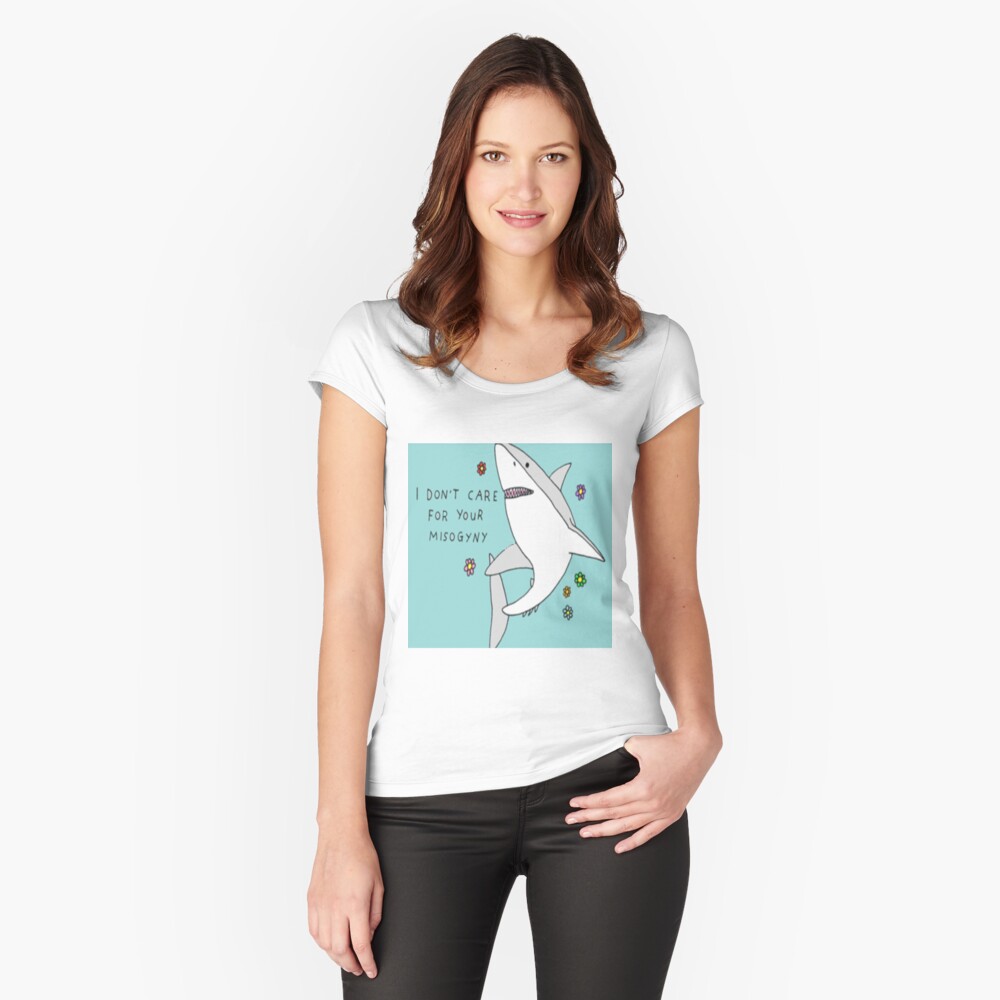 Artikel-Vorschau von Tailliertes Rundhals-Shirt, designt und verkauft von serpentsky17.