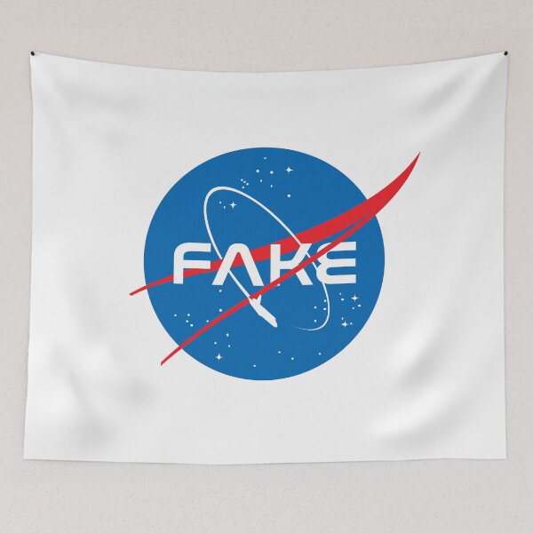 Aperçu de l'œuvre NASA FAUX LOGO MERCH créée et vendue par trump-card.