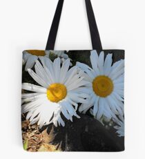 Giant Dasies Tote Bag