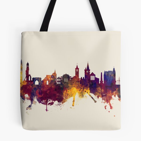 Artikelvorschau, St Andrews Scotland Skyline entworfen und verkauft von ArtPrints.