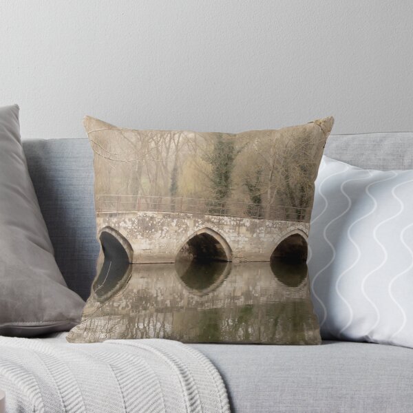 Aperçu de l'œuvre Packhorse Bridge, Bradford sur Avon créée et vendue par Photography  by Mathilde.