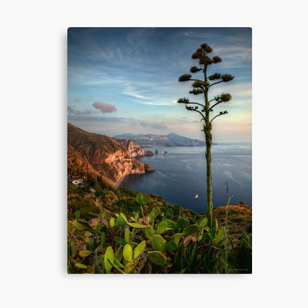 Vista panoramica dei Faraglioni di Lipari Canvas Print