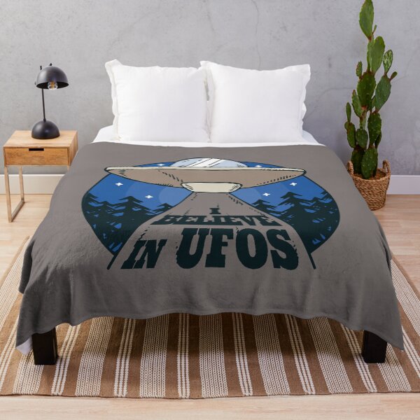 Item preview, Ufos para extranjeros designed and sold by altinvest.