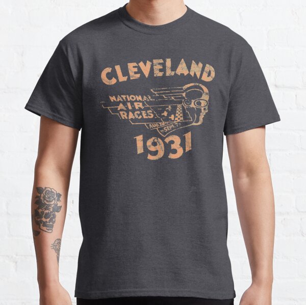 : Cleveland retro vintage classic Ohio gift T-Shirt