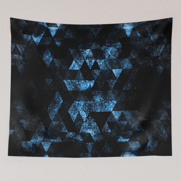 Artikelvorschau, Dreieckiges geometrisches blaues schwarzes rauchiges Galaxiemuster entworfen und verkauft von PLdesign.