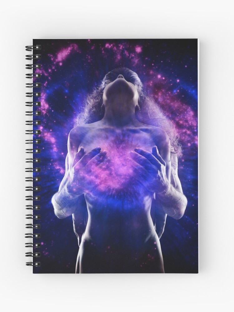 Cahier A Spirale Concept Spirituel De La Sexualite Tantrique D Un Couple Faisant L Amour Avec L Univers Autour De Leurs Corps Nus Art Photo Print Par Awenartprints Redbubble