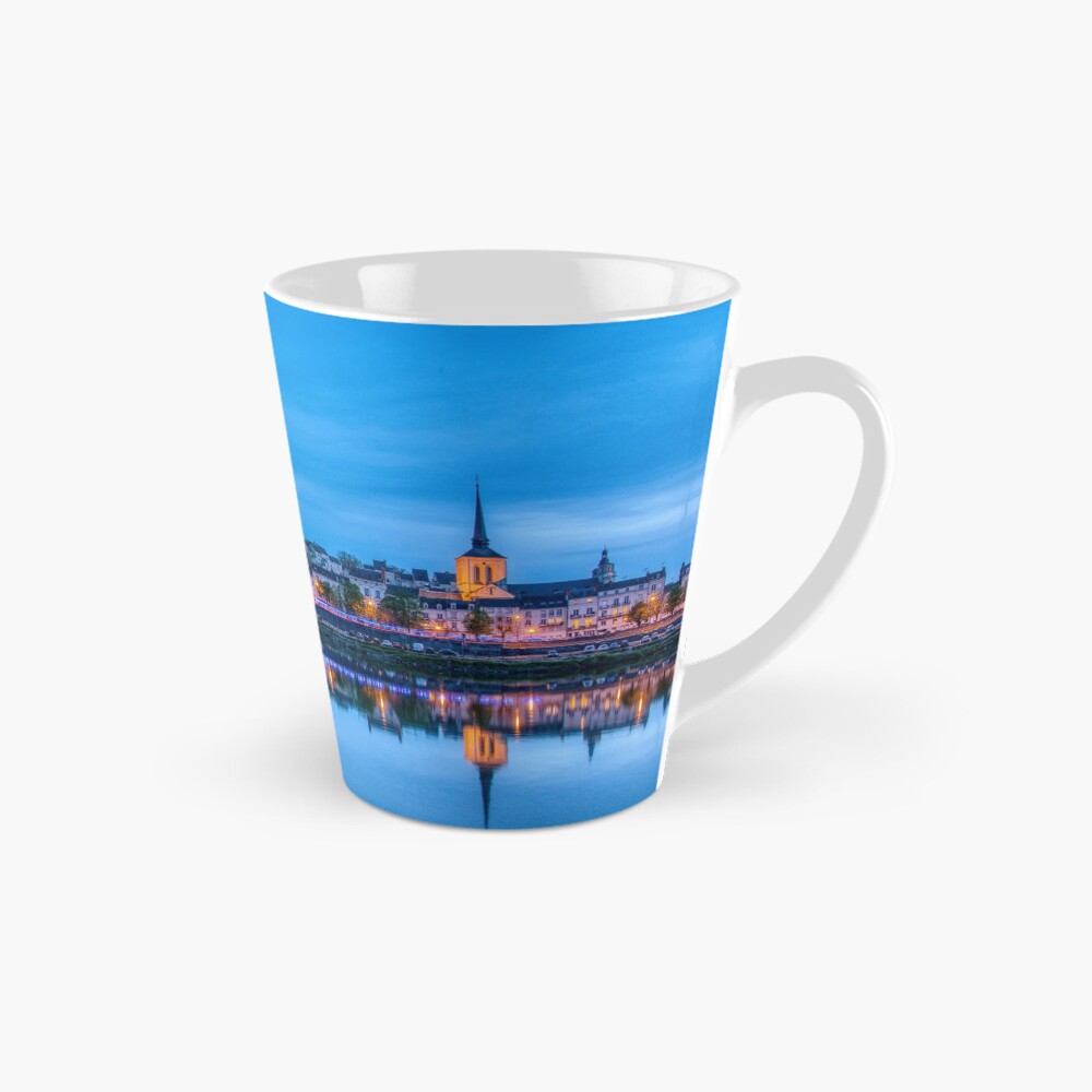 Vista previa del artículo con la obra «Taza cónica», diseñado y vendido por DesignAstur.