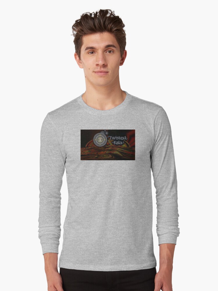 Aperçu 1 sur 5. T-shirt manches longues avec l'œuvre Twisted Kala merchandise! créée et vendue par TwistedKala.