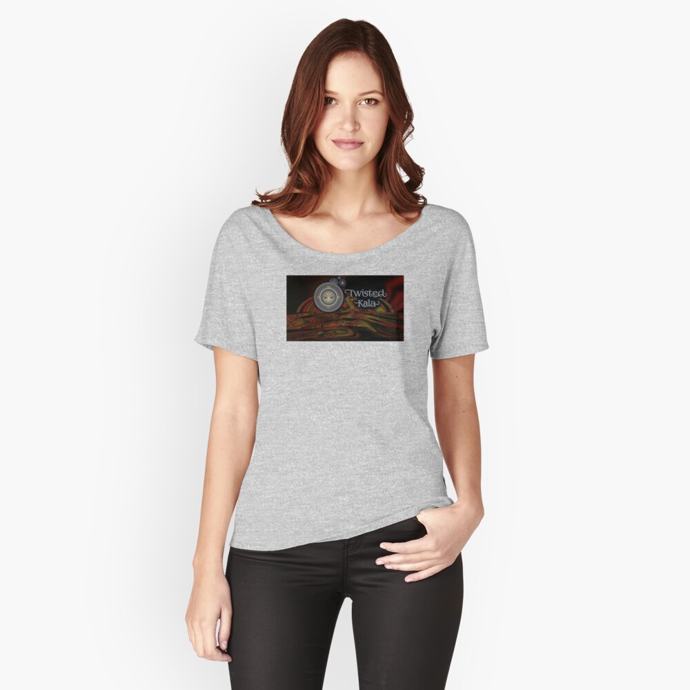 Aperçu de l'œuvre T-shirt coupe relax créée et vendue par TwistedKala.