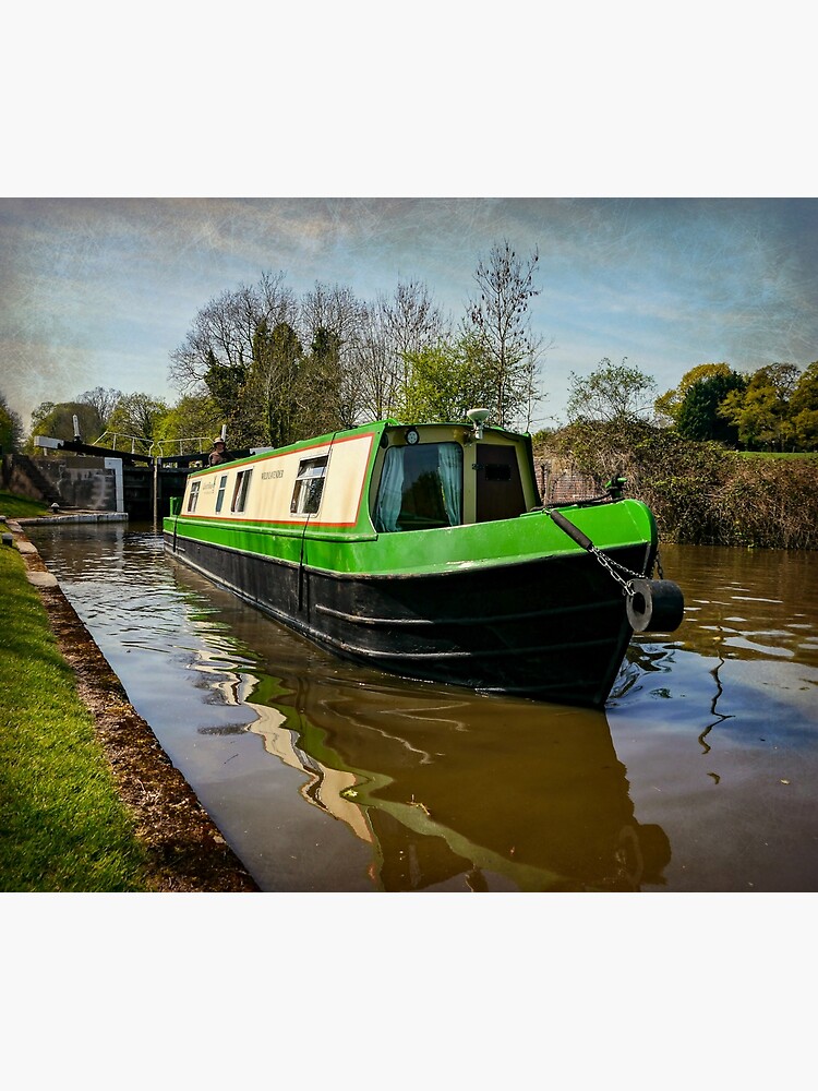 Canal boat exits lock by ScenicViewPics