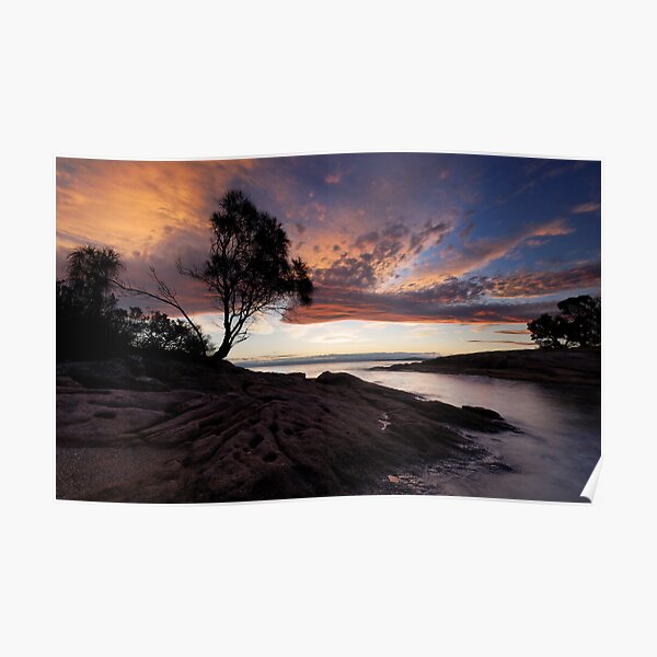 Days End in Honeymoon Poster