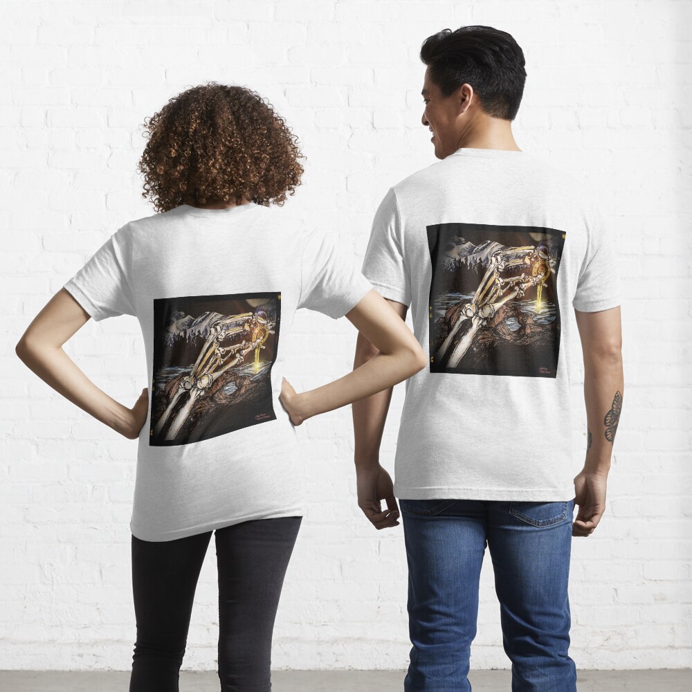 Kissing Camels Midnight Ride Essential T-Shirt