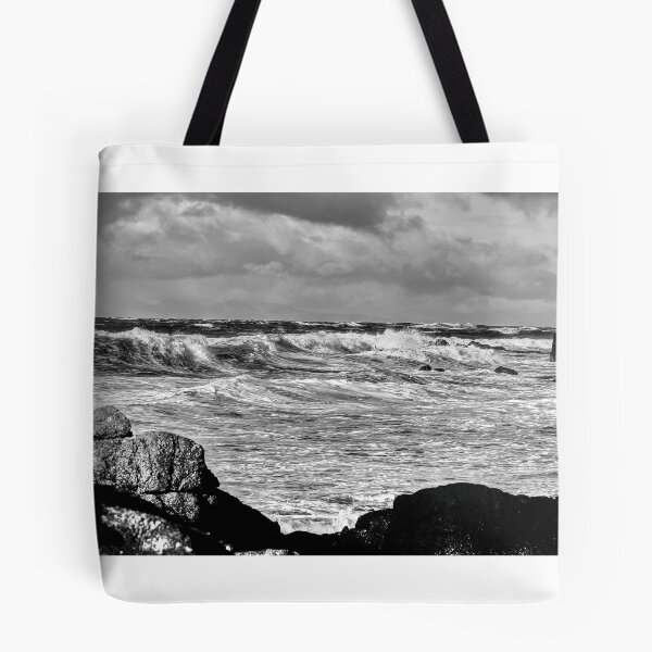 Item preview, Innean an Gailleann (Bay of Storms) AKA The Gauldrons, Machrihanish designed and sold by Machrihanish.