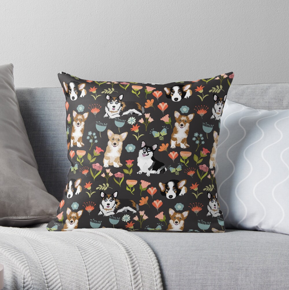Cute Summer Corgi Flower Pattern Throw Pillow