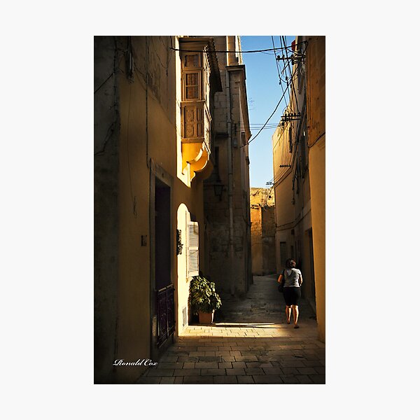 Aperçu de l'œuvre Rabat Gozo (2) créée et vendue par Ronald cox.