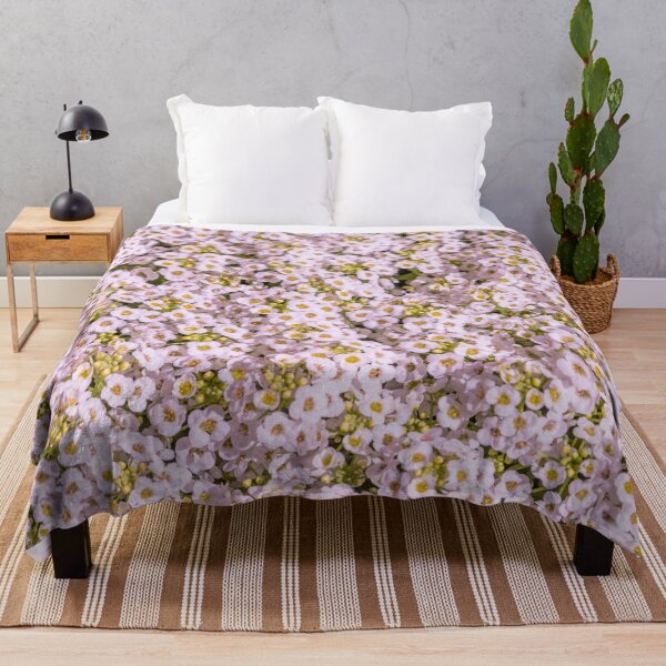 Item preview, Hermosa cama rosa pequeña de flores en primavera designed and sold by Jon Shore.