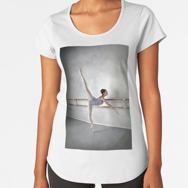 Ballerina: Penchee Premium Scoop T-Shirt