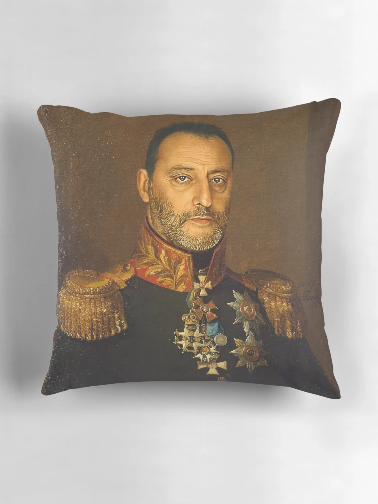 Aperçu 3 sur 4. Coussin avec l'œuvre Jean Reno - replaceface créée et vendue par replaceface.