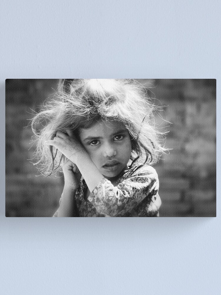 Alternate view of little girl lost Canvas Print