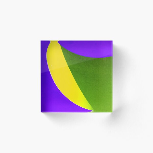 Threefold Acrylic Block
