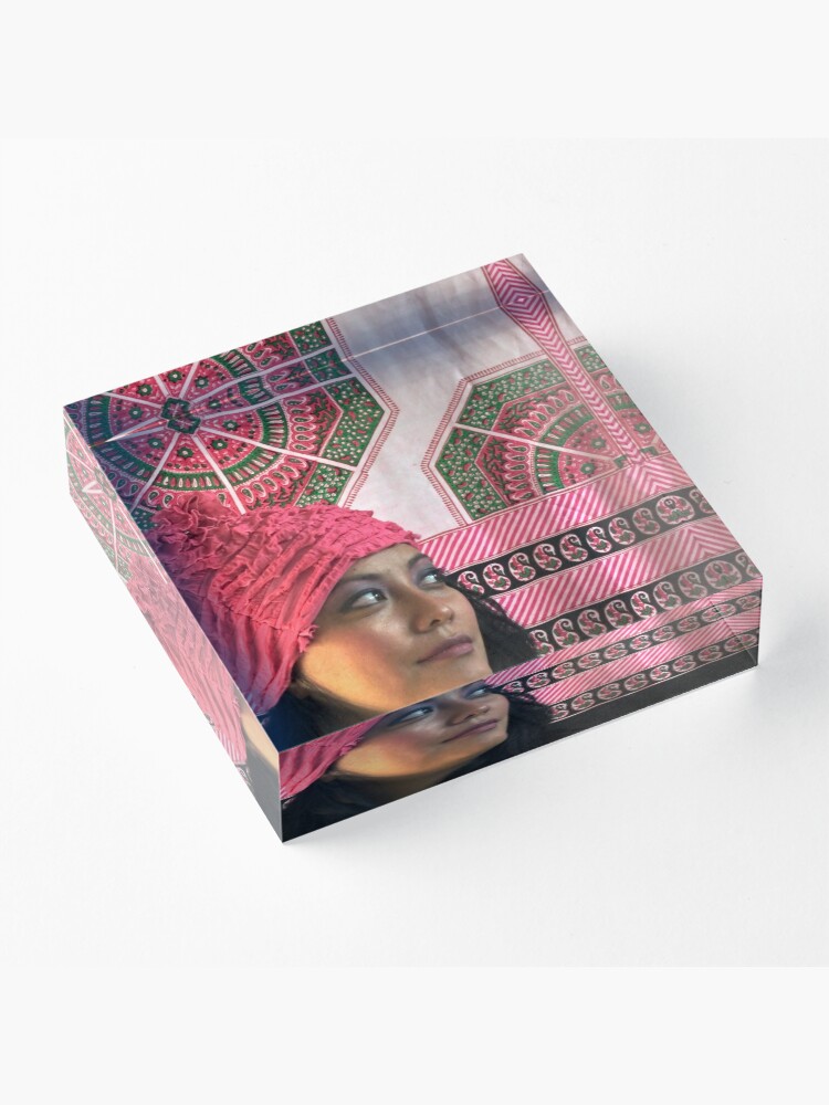 Alternate view of (556) Pink ruches Acrylic Block