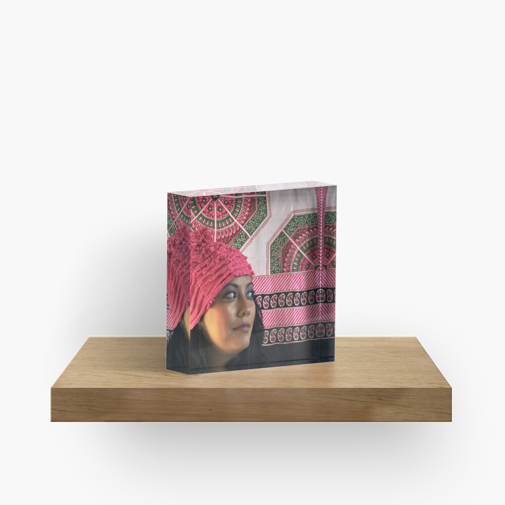 (556) Pink ruches Acrylic Block