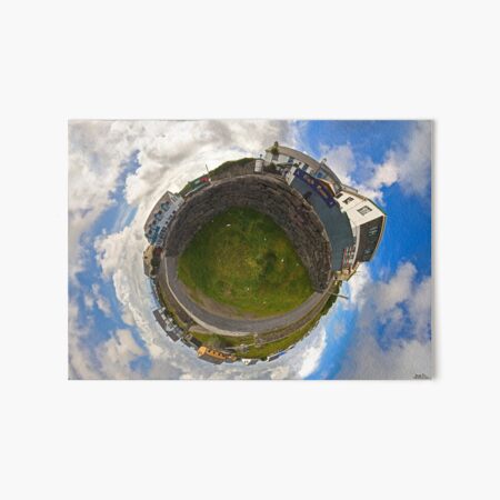 Tigh Ruairi - Inisheer Village (Sky out) Art Board Print