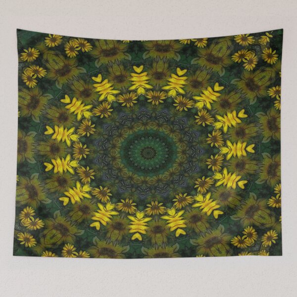 Artikelvorschau, Große gelbe Wildflower Kaleidoscope Art 9 entworfen und verkauft von TravelPhotoArt.