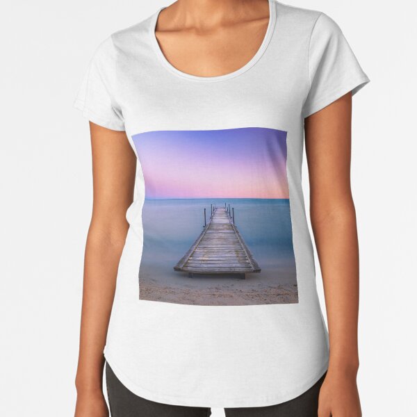 Walk to pastel Premium Scoop T-Shirt