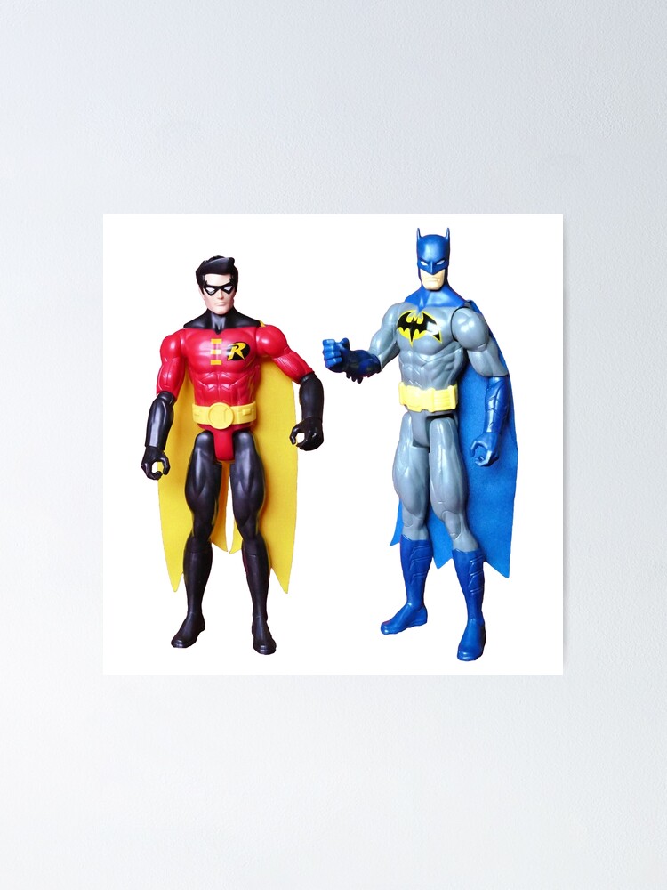 small superhero action figures