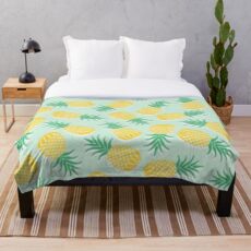Pinapple pattern design work Throw Blanket