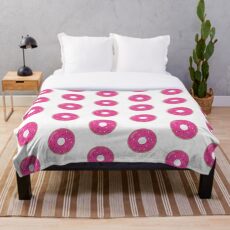 Pink trendy donut Throw Blanket