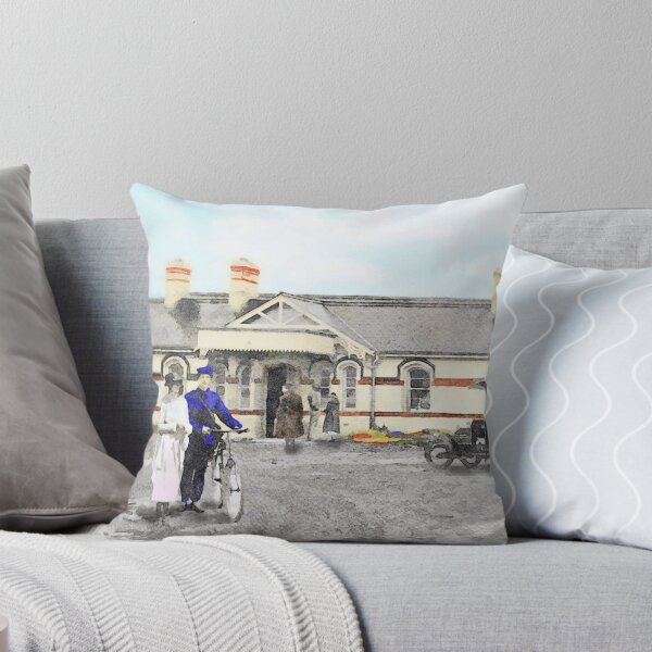 Aperçu de l'œuvre Gare d'Ardee, 1918 créée et vendue par Deaglán Studio.