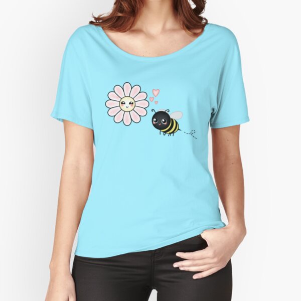 Kawaii Bumble Bee & Kawaii Daisy | Pink Blossom Flower Relaxed Fit T-Shirt