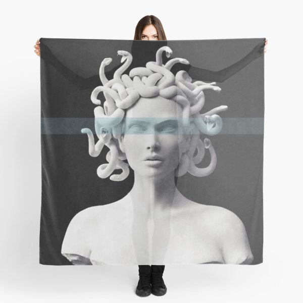 Medusa Scarf