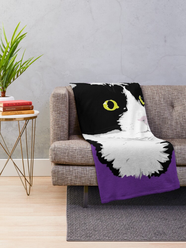Alternate view of Regal Tuxedo Kitty Throw Blanket
