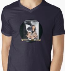 Owl Men's V-Neck T-Shirt