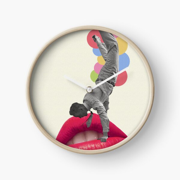 I Wanna Kiss You Clock