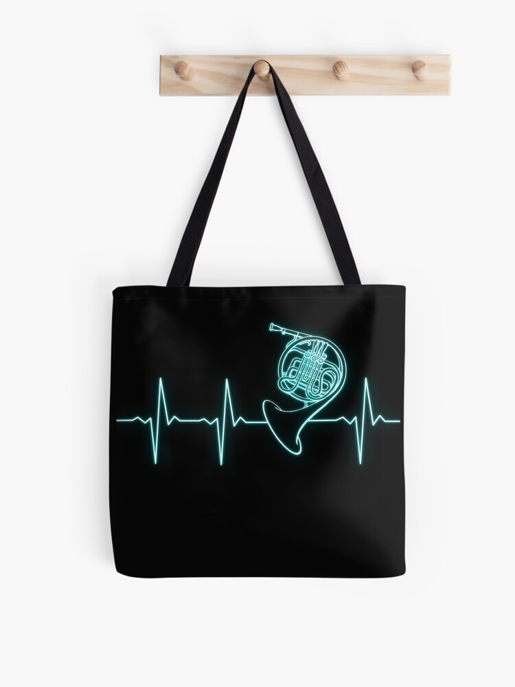Thumbnail 1 von 2, Stofftasche, Französisches Horn-blauer Herzschlag-französischer Horn-Spieler-Entwurf designt und verkauft von Bullish-Bear.