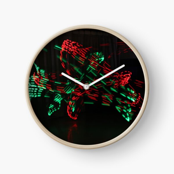 Red and Green Moving Lights Clock