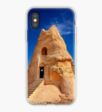 The peculiar church of El Nazar in Cappadocia iPhone-Hülle & Cover